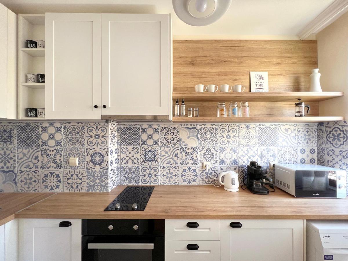 Lovely Apartment With Balcony In Pomorie Old Town By Flat Mаnаger מראה חיצוני תמונה