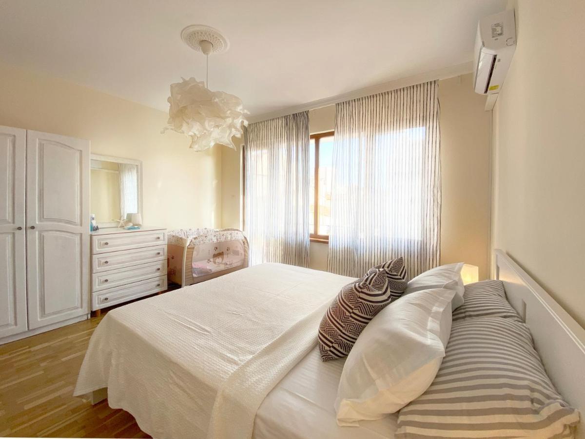 Lovely Apartment With Balcony In Pomorie Old Town By Flat Mаnаger מראה חיצוני תמונה