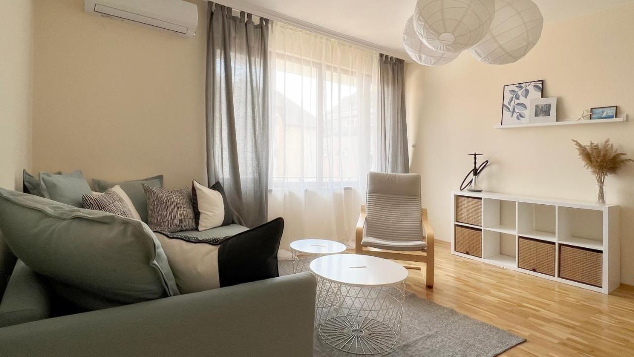 Lovely Apartment With Balcony In Pomorie Old Town By Flat Mаnаger מראה חיצוני תמונה